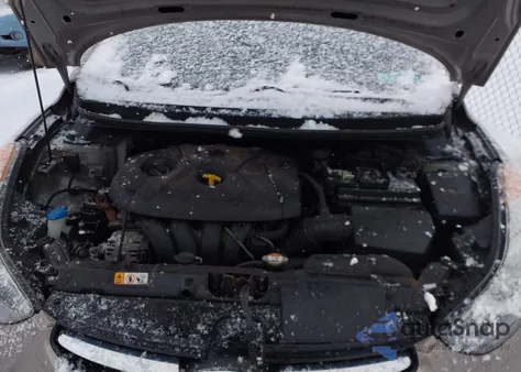 2013 Hyundai Elantra Gls z USA, uszkodzony, nr VIN 5NPDH4AE6DH301215